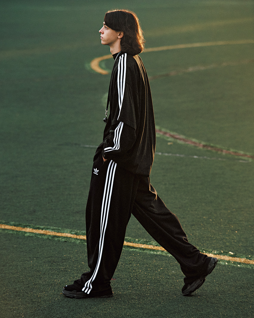 BALENCIAGAから〈バレンシアガ／アディダス〉が登場！ | POPEYE Web