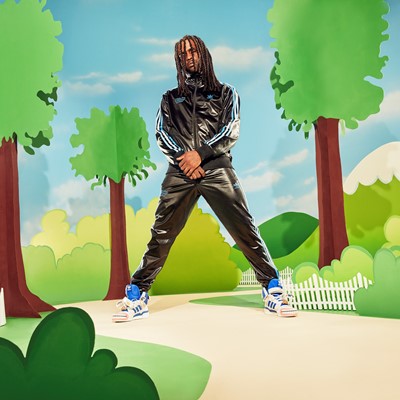 KERWIN FROST BRINGS HIS PLAYFUL PERSPECTIVE TO OUR FIRST