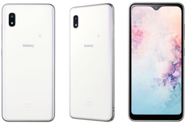 約5.8インチの大画面と手になじむコンパクトボディを実現 使いやすさを