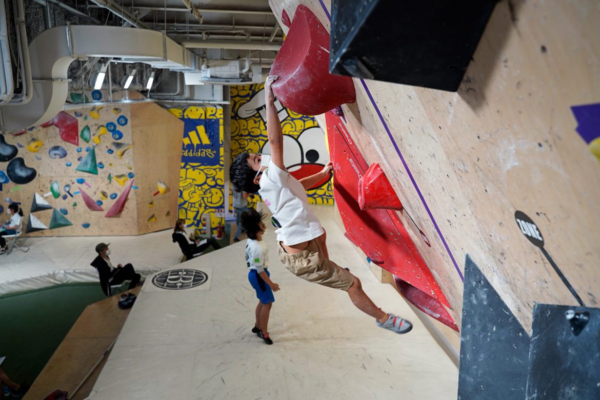 ボルダリングジム＆ショップ B-PUMP OGIKUBO 荻窪店