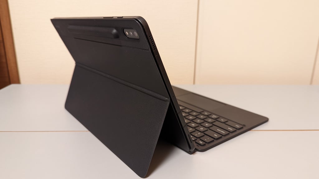 12.4インチ大画面タブレット「Galaxy Tab S8＋」レビュー キーボード