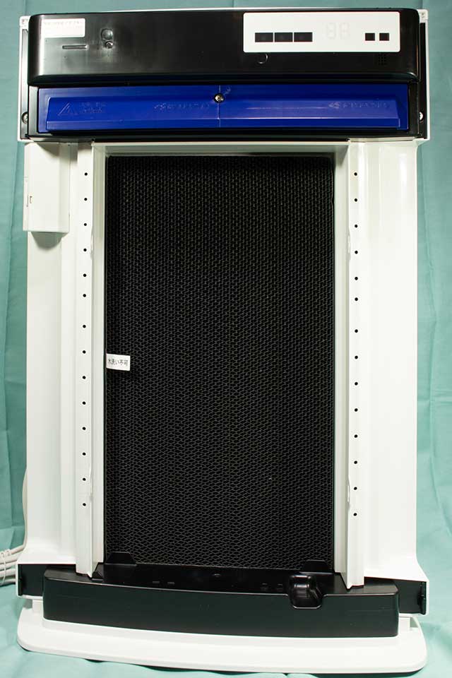 ダイキンの空気清浄機を新しいMCK70Vに取り換えた | Rai-Life