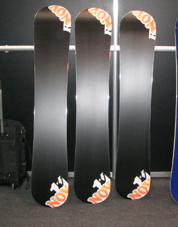 NOVEMBER ノーベンバー