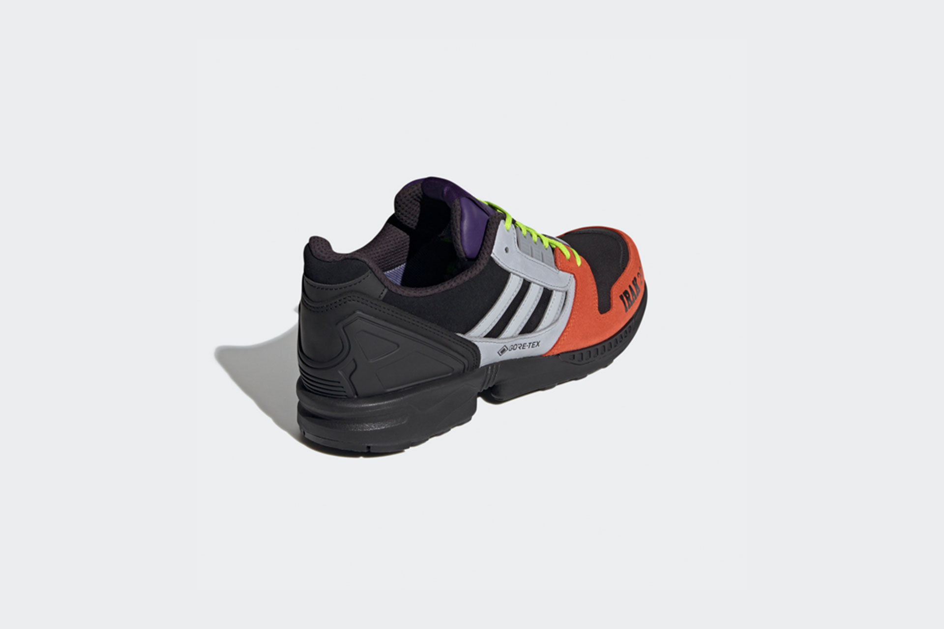 adidas Irak ZX 8000 GTX - FX0372 - Core Black / Clear Onix / Solar