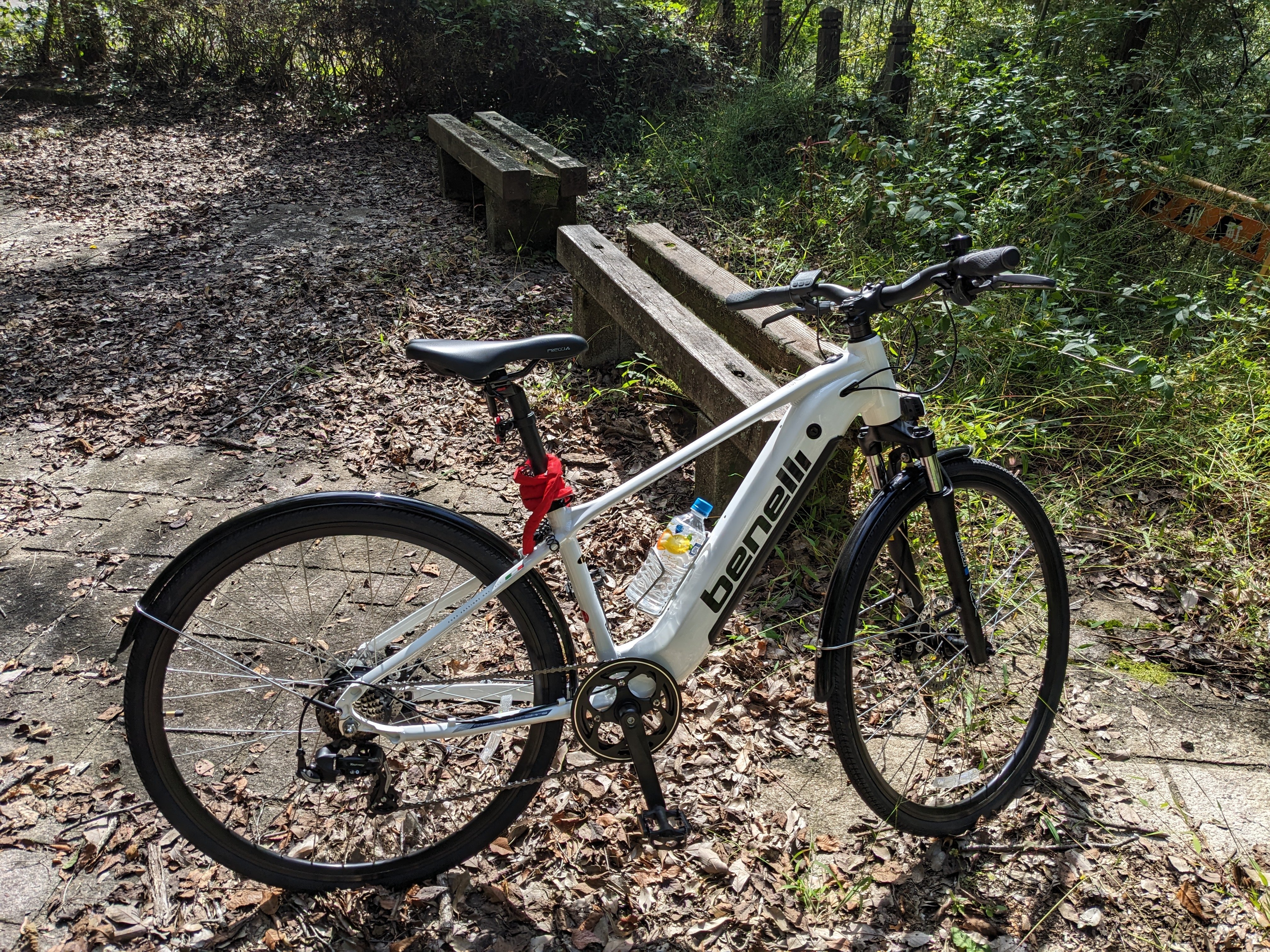 MANTUS 27 TRK BENELLI(ベネリ) クロスバイク 27インチ | 自転車通販