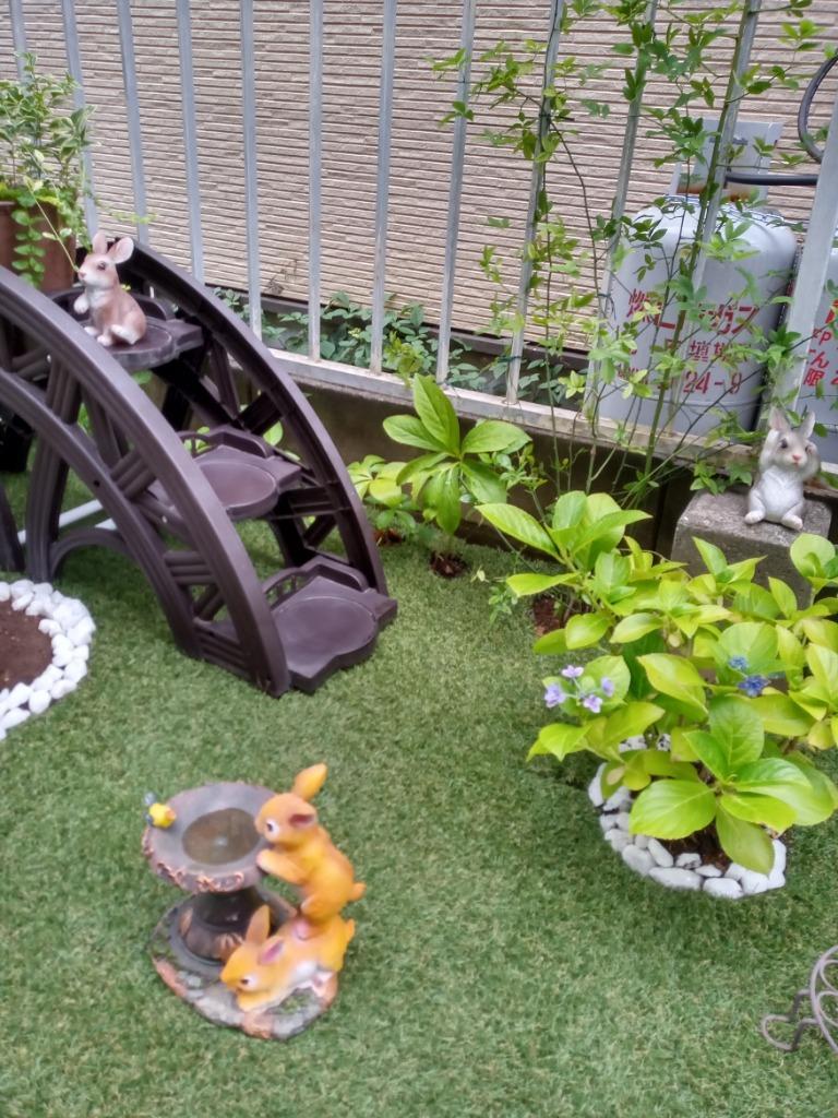 ソーラーライト かわいい ウサギ バニーランプ ソーラー置物 兎