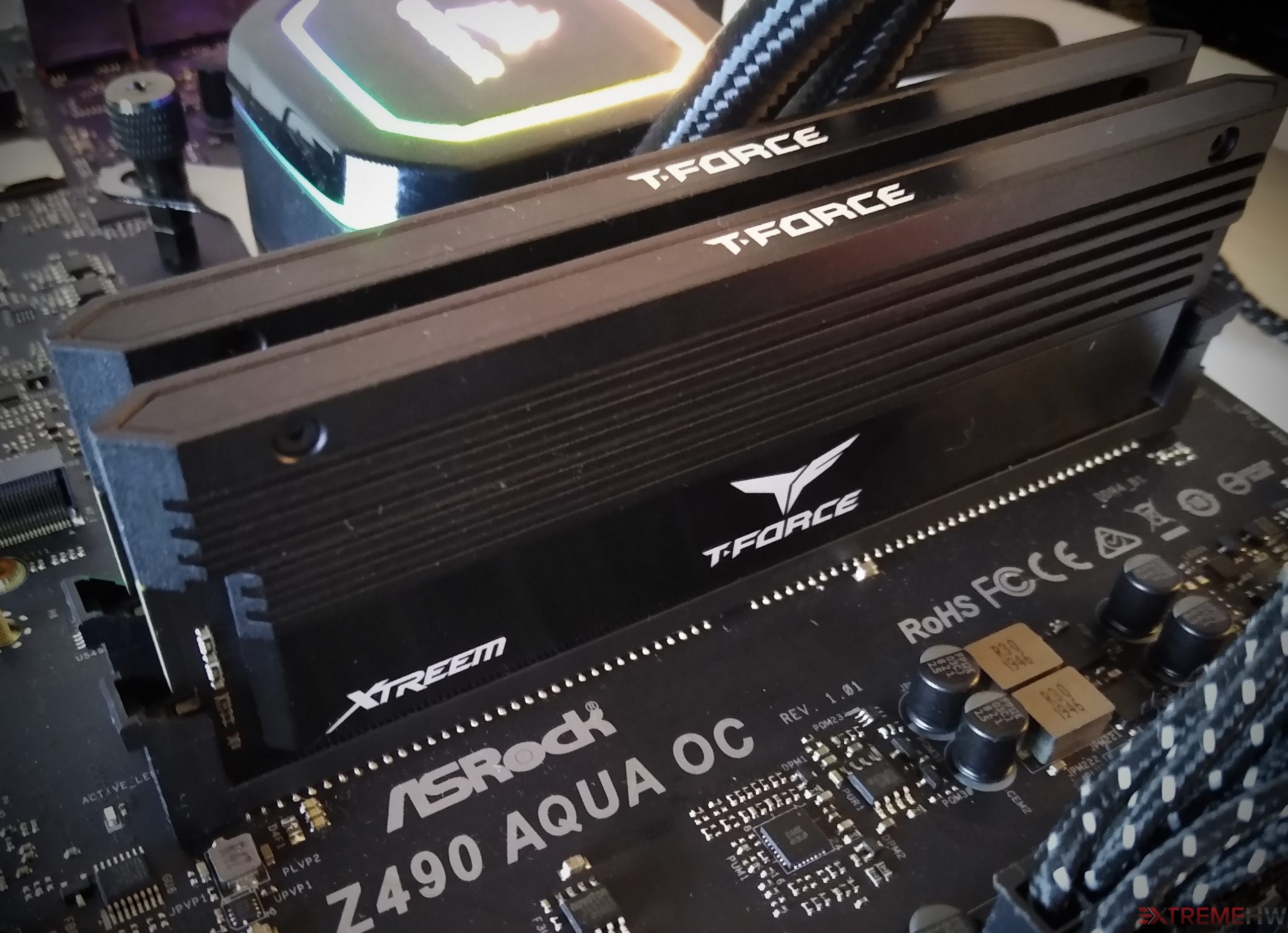 Team Group T-Force Xtreem DDR4 4500 Review | Team Group
