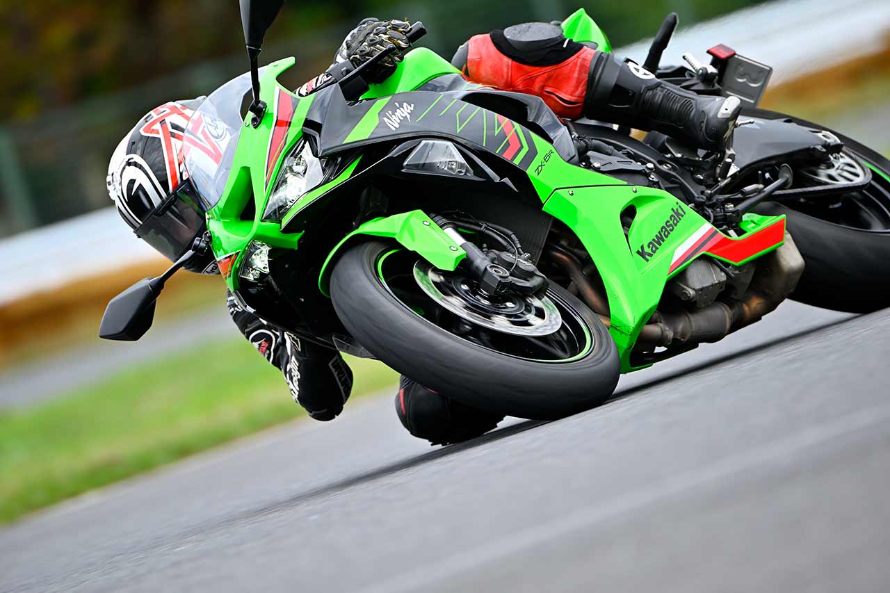 カワサキ Ninja ZX-6R KRT EDITION】本気で作りこまれた走りを楽しめる