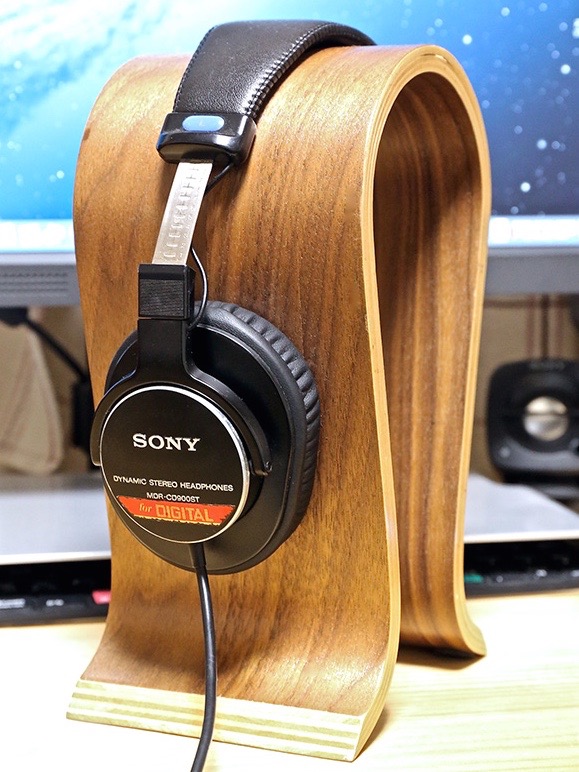 プロも愛用】最強ヘッドフォンはSONYの「MDR-CD900ST」であることを
