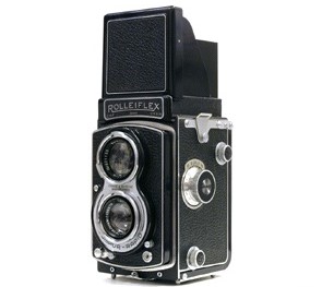 Rolleiflex Standard New】オートマットを省いた廉価版,赤窓が復活した