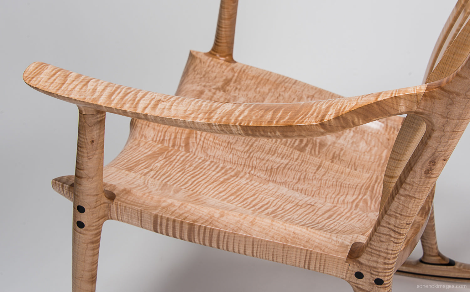 Sam Maloof Woodworker – Sam Maloof Woodworker, Inc.