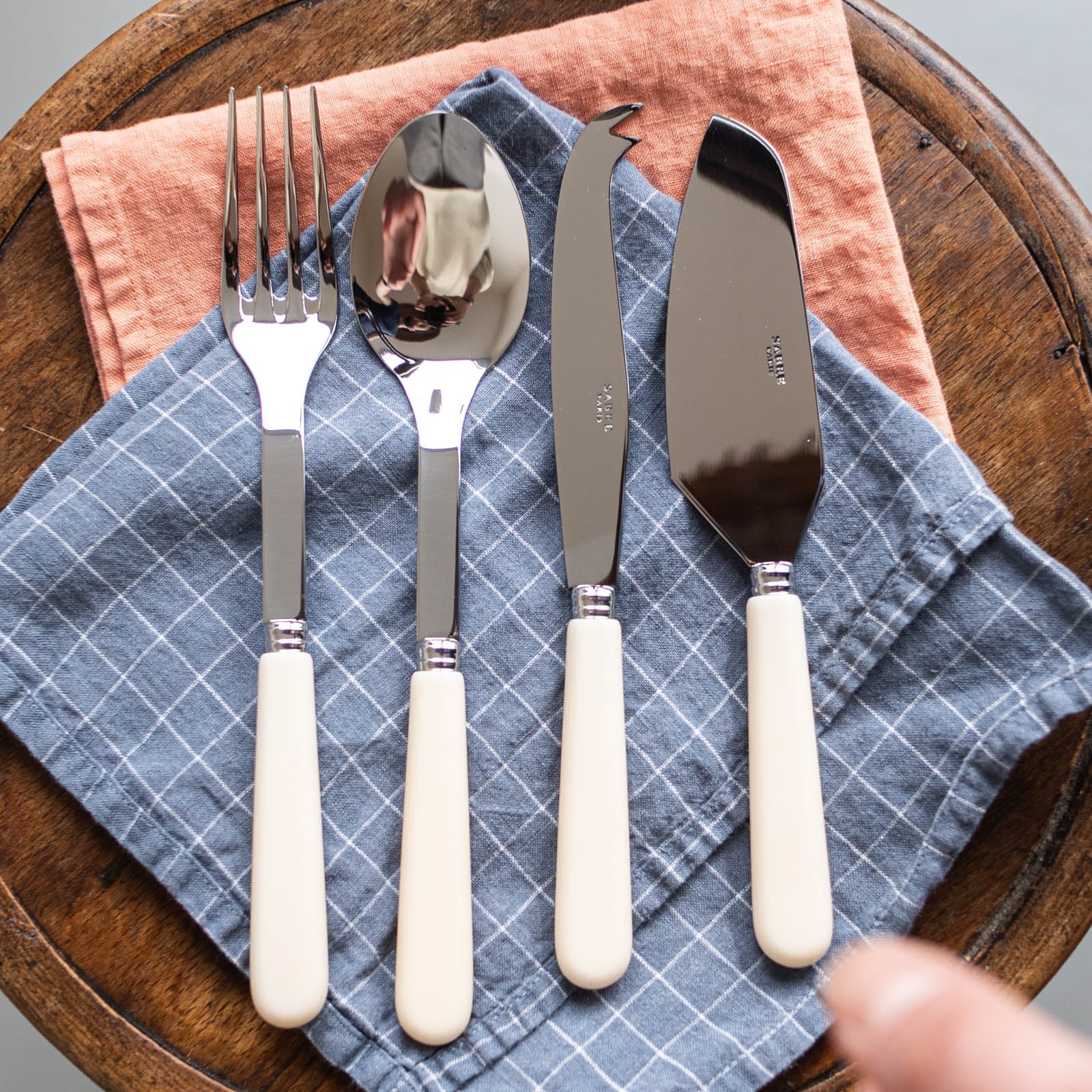 セット - Sabre Paris