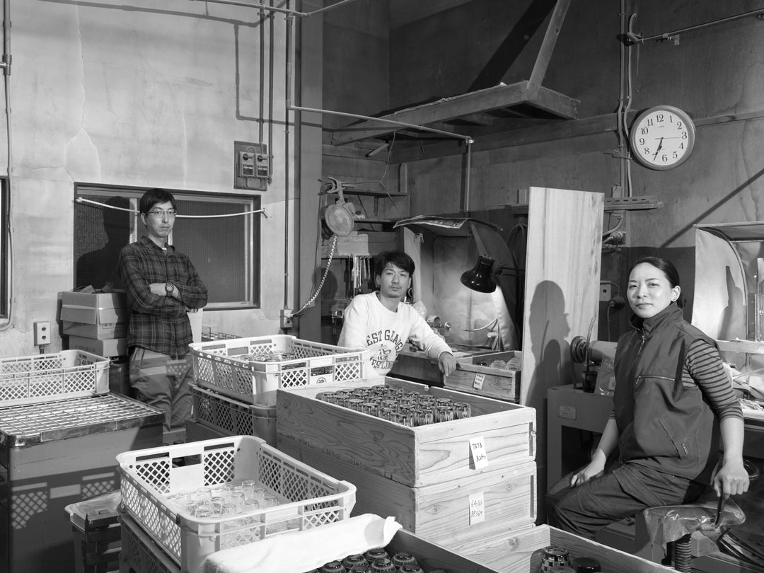 M-088-2 四花菱文様 ぐい呑 ペア – 硝子工房 彩鳳