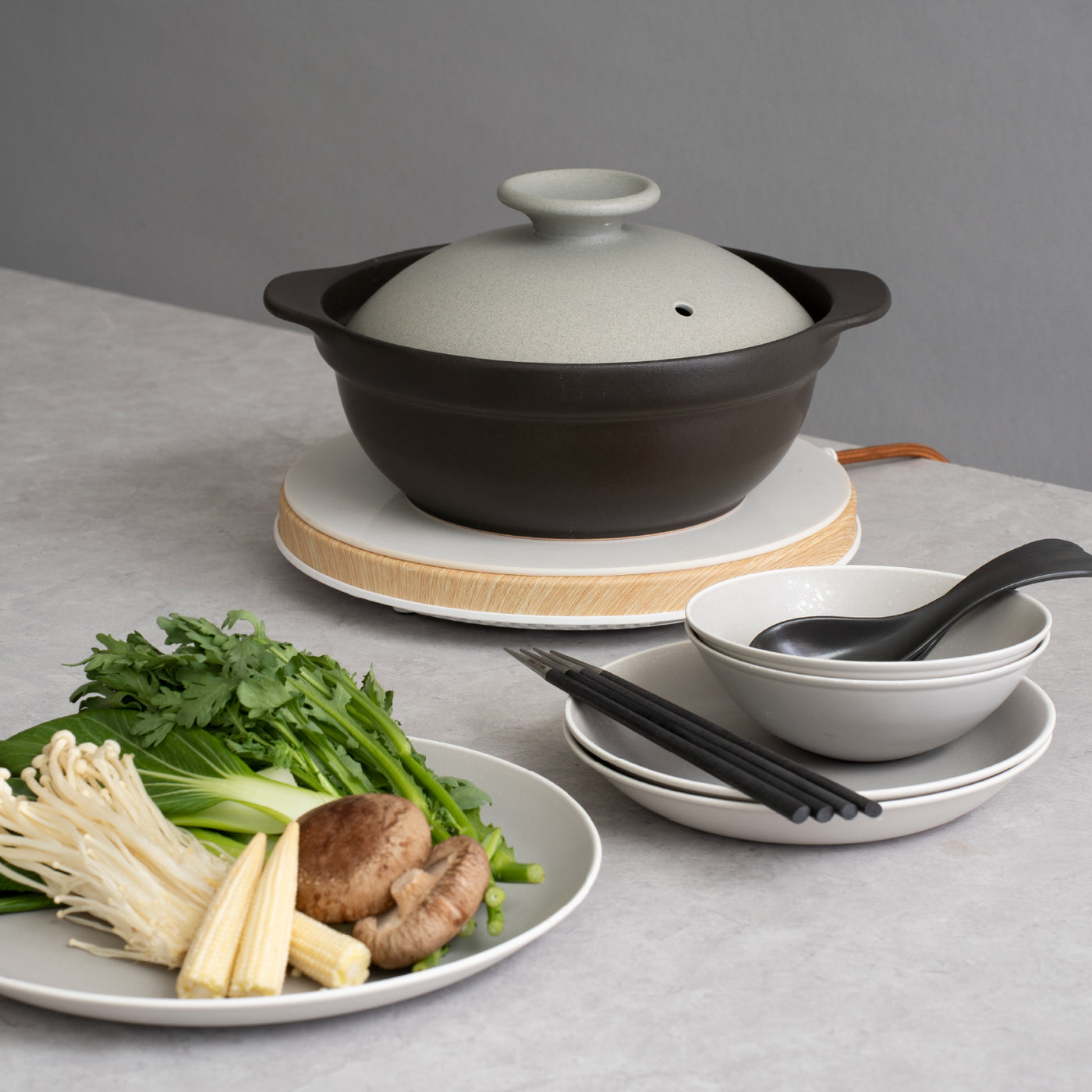 KARL（カール）IH軽量土鍋8号 （グレー/ブラウン） – 鍋 – 一流