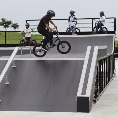 九州初の公設「BMXパーク」 福岡県営筑後広域公園に誕生！ | ニュース