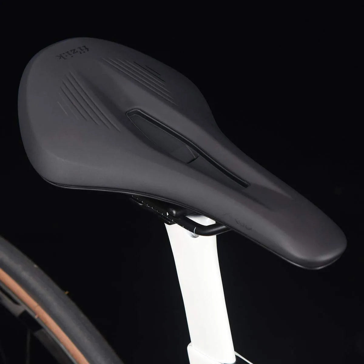 フルカーボンバイク|105 Di2 グループセット|SAVA Dream Maker – SAVA