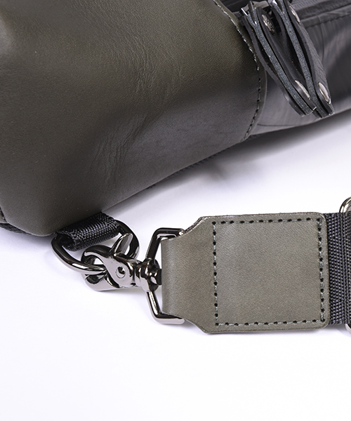 デザイナーズボディバッグ | 日本職人が作るメンズ トート バッグ