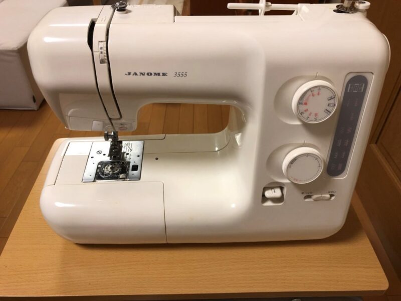 子供への愛をミシンに込めて：ジャノメ社「751型3555」 | ミシンの世紀