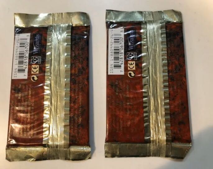 希少MTG【新品未開封】第4版ブースタパック2個 英語版 マジックザ