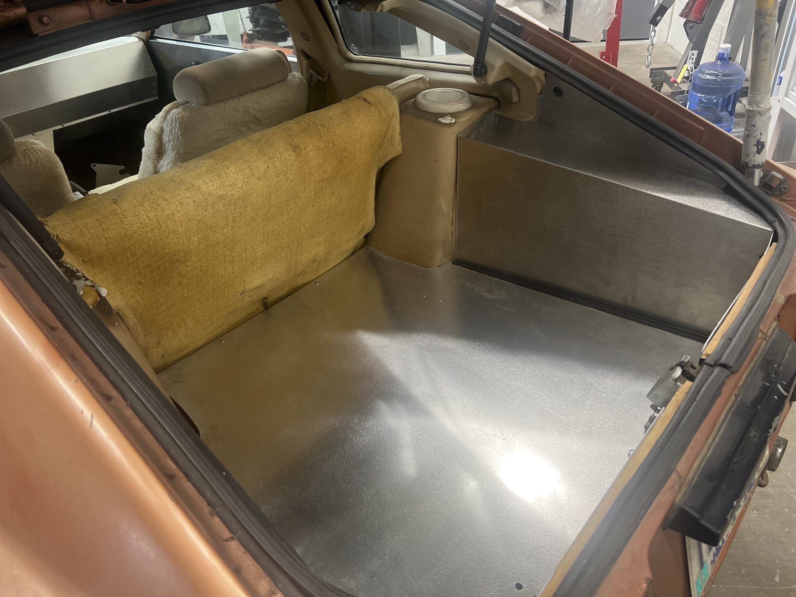 HATCH INTERIOR PANELS & SPARE TIRE COVER (2+2) | DATSUN | 280ZX