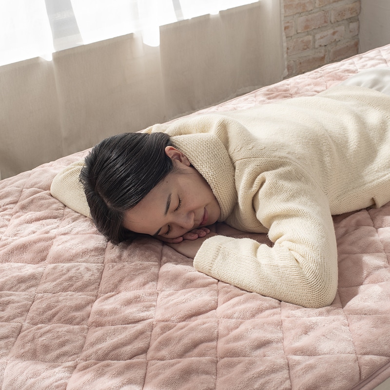 nishikawa（西川）直営サイト限定］吸湿発熱あったか敷きパッド