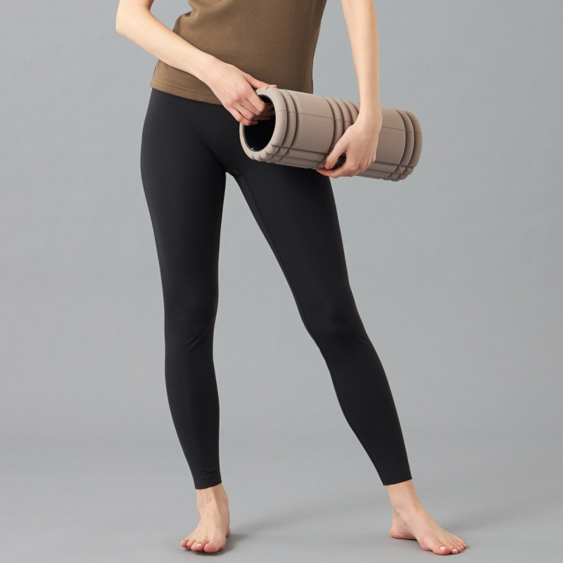 新色入荷 ZEN レギンス 商品ページ | チャコットオンラインショップ