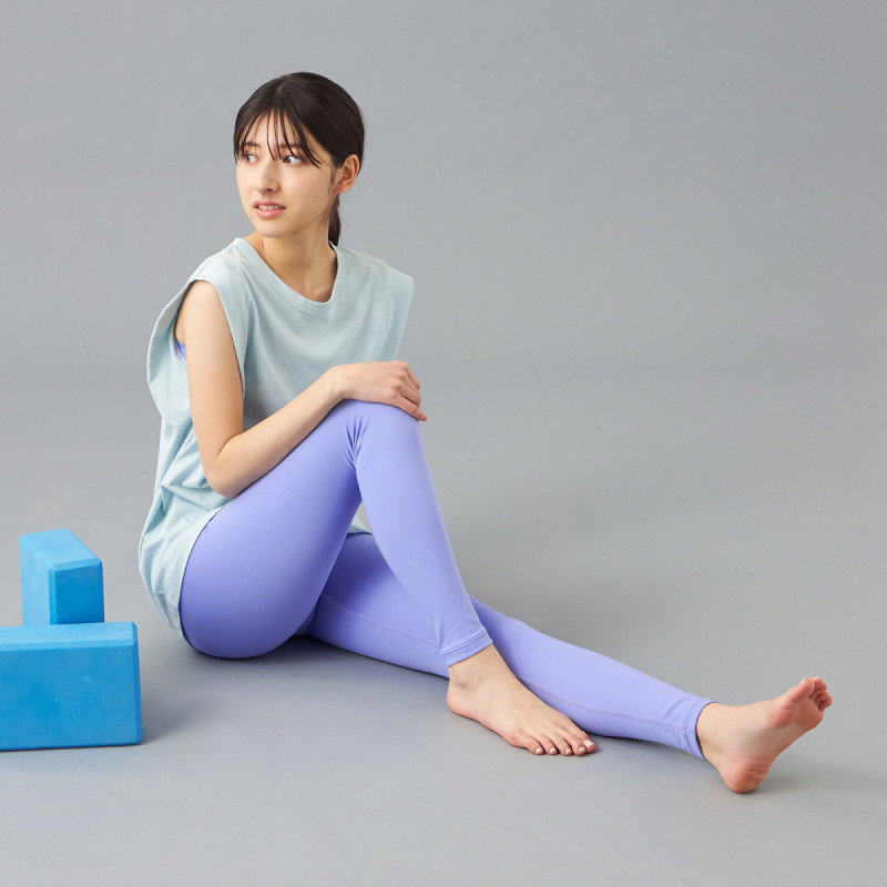 新色入荷 Motion レギンス 商品ページ | チャコットオンラインショップ