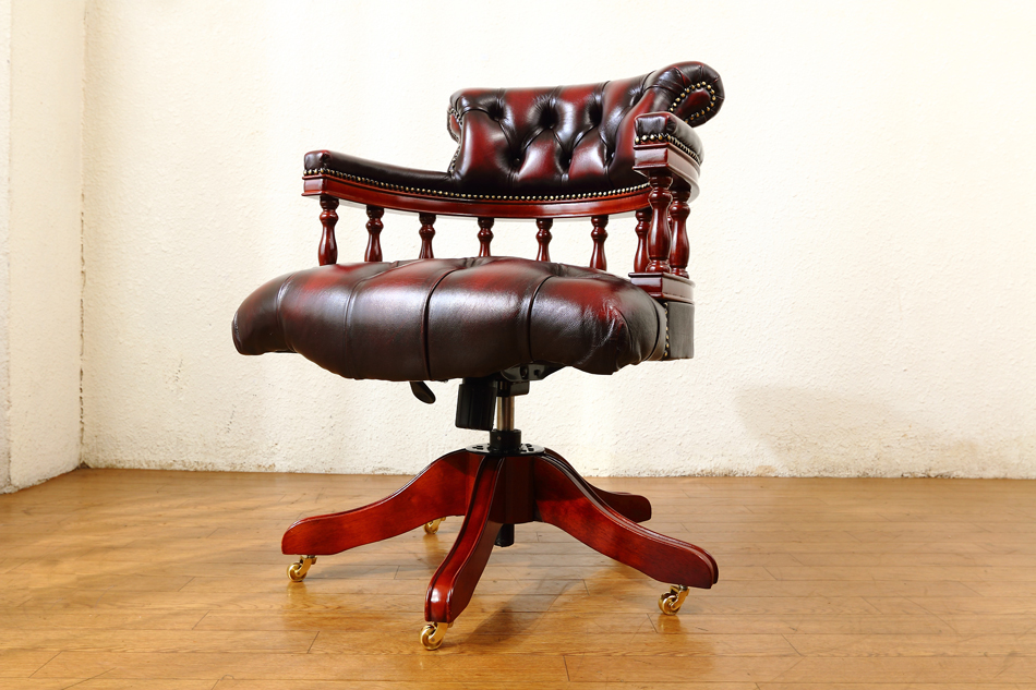 チェスターフィールド レザーアームオフィスチェア｜アンティーク家具