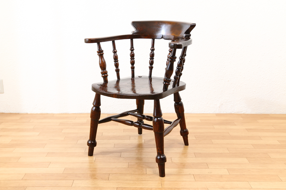 ヴィクトリアン スモーカーズボウ エルムシート キャプテンチェア