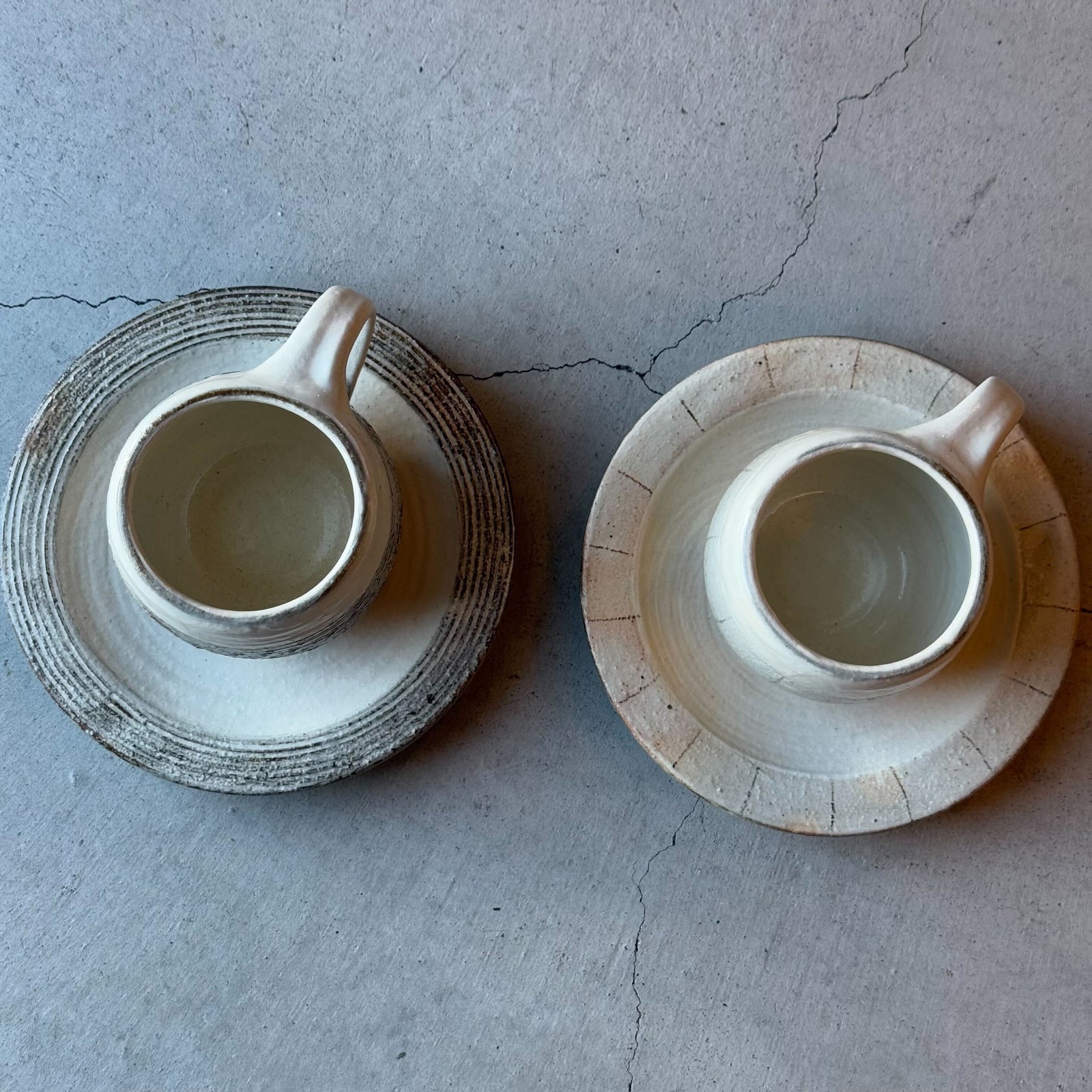 エッグマグ（マグカップ）渕荒横彫｜古谷製陶所（信楽焼 陶器）【古43