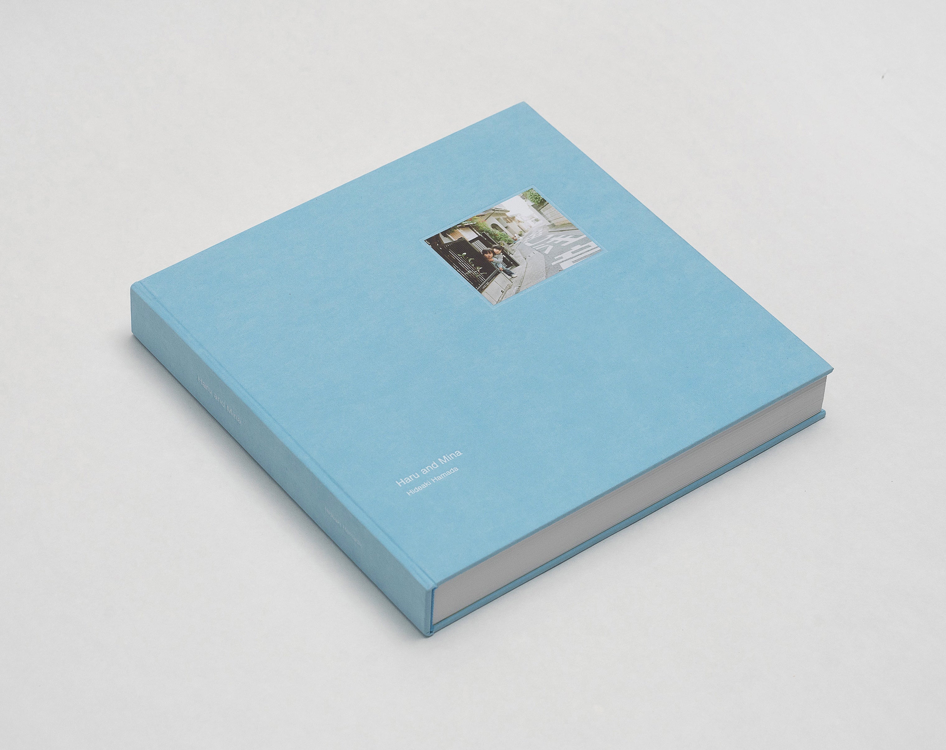 濱田英明 写真集「Haru and Mina」初版本（送料無料） – GENIC SHOP