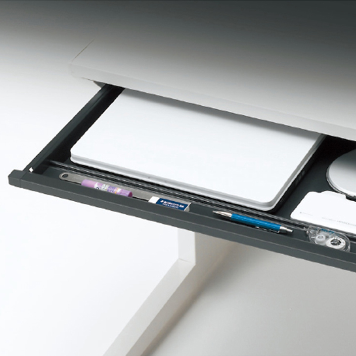 CZRシリーズ 平机 L脚 CZR-187HAC-9W9｜オフィスデスク｜イトーキ公式