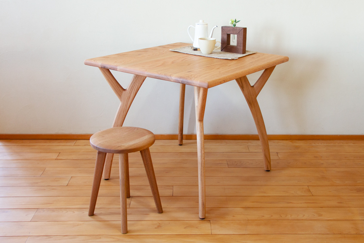 ナチュラル家具工房 ティシュラー / Märchen（メルヘン）ダイニング