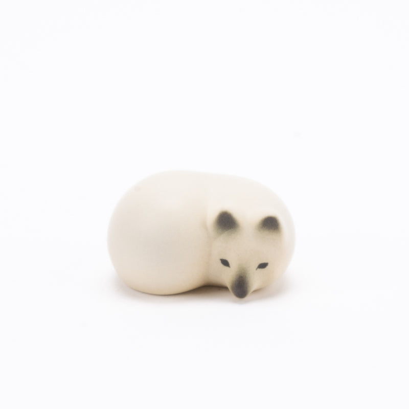 雪の中のフォックス ミニ