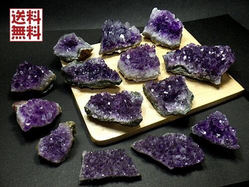 楽天市場】アメジストクラスター 3kg 7～10個 紫水晶 結晶原石