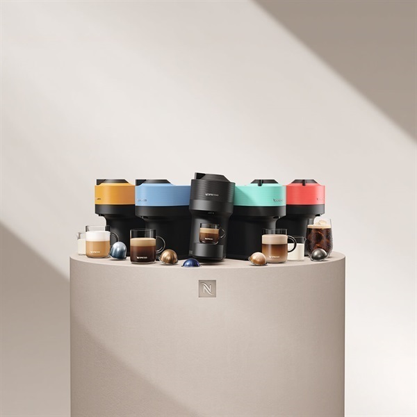 Nespresso(ネスプレッソ)コーヒーメーカー ヴァーチュオ ポップ