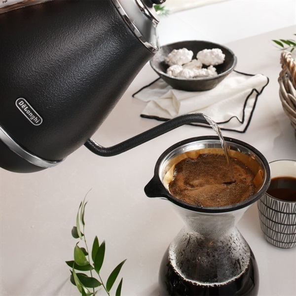 De'Longhi(デロンギ)アイコナ 温度設定機能付き電気カフェケトル