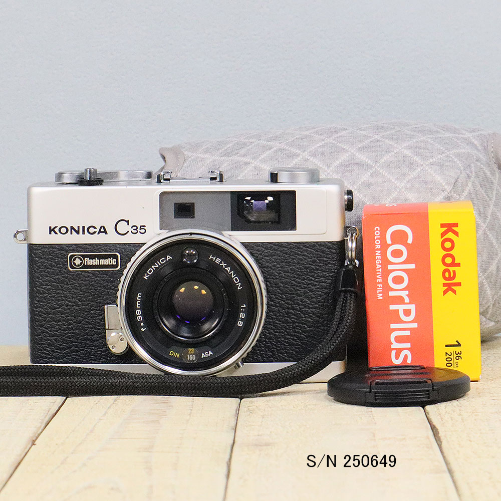 中古】【保証付 】 コニカ KONICA C35 Flashmatic S/N 250649（ケース