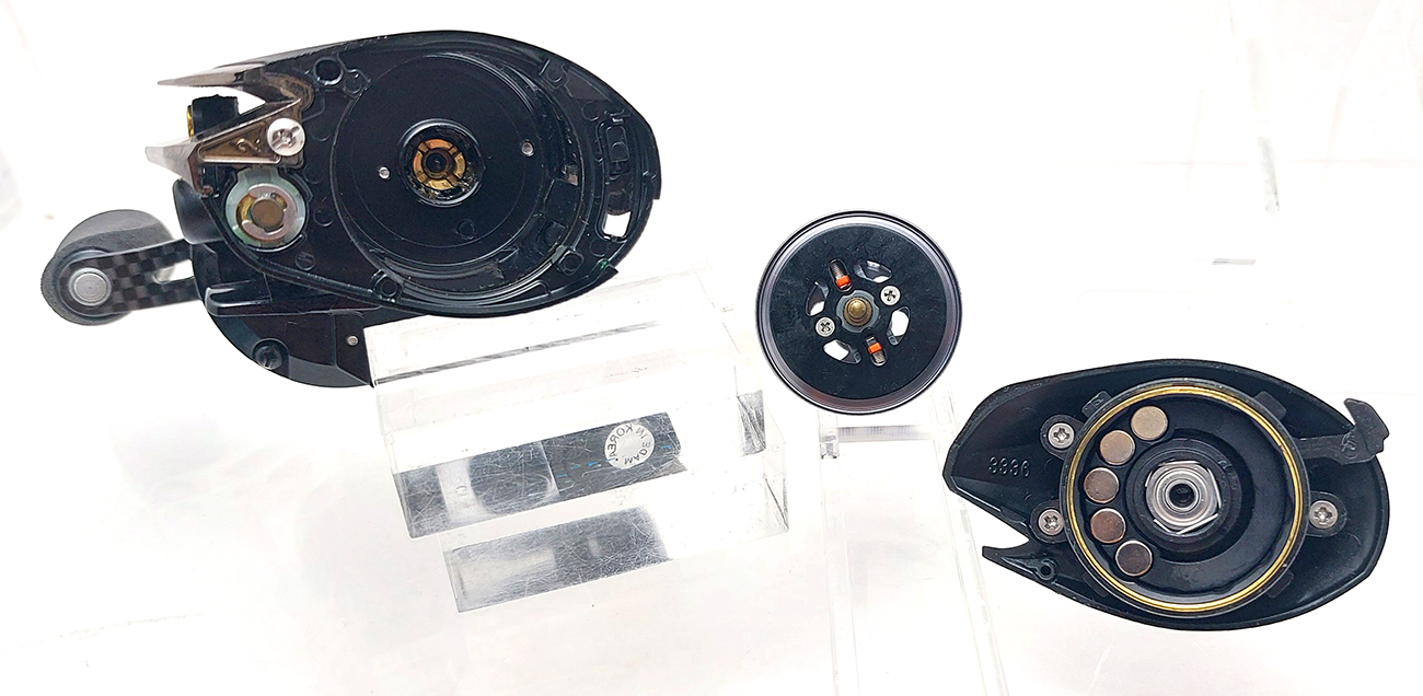 Abu Garcia（アブガルシア） 【中古】【送料無料】アブガルシア REVO