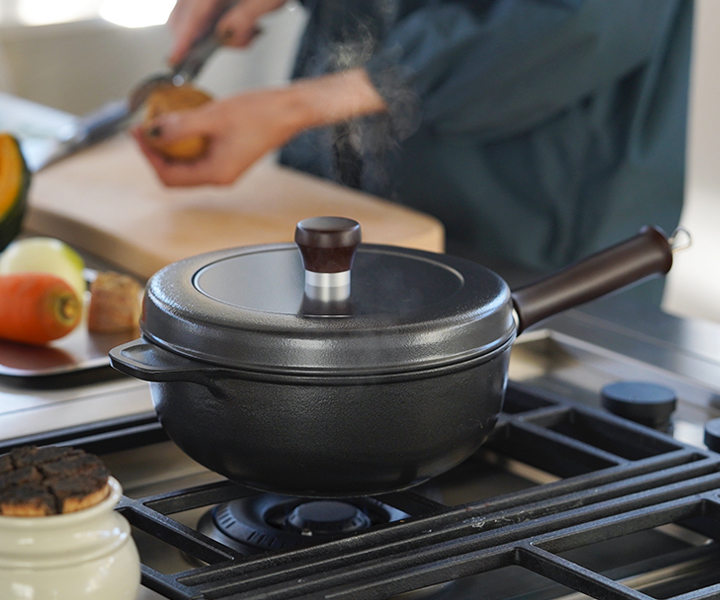 文化軽金属鋳造 藤栄 味わい鍋 片手 18cm アルミ鍋 万能鍋 片手鍋 無水