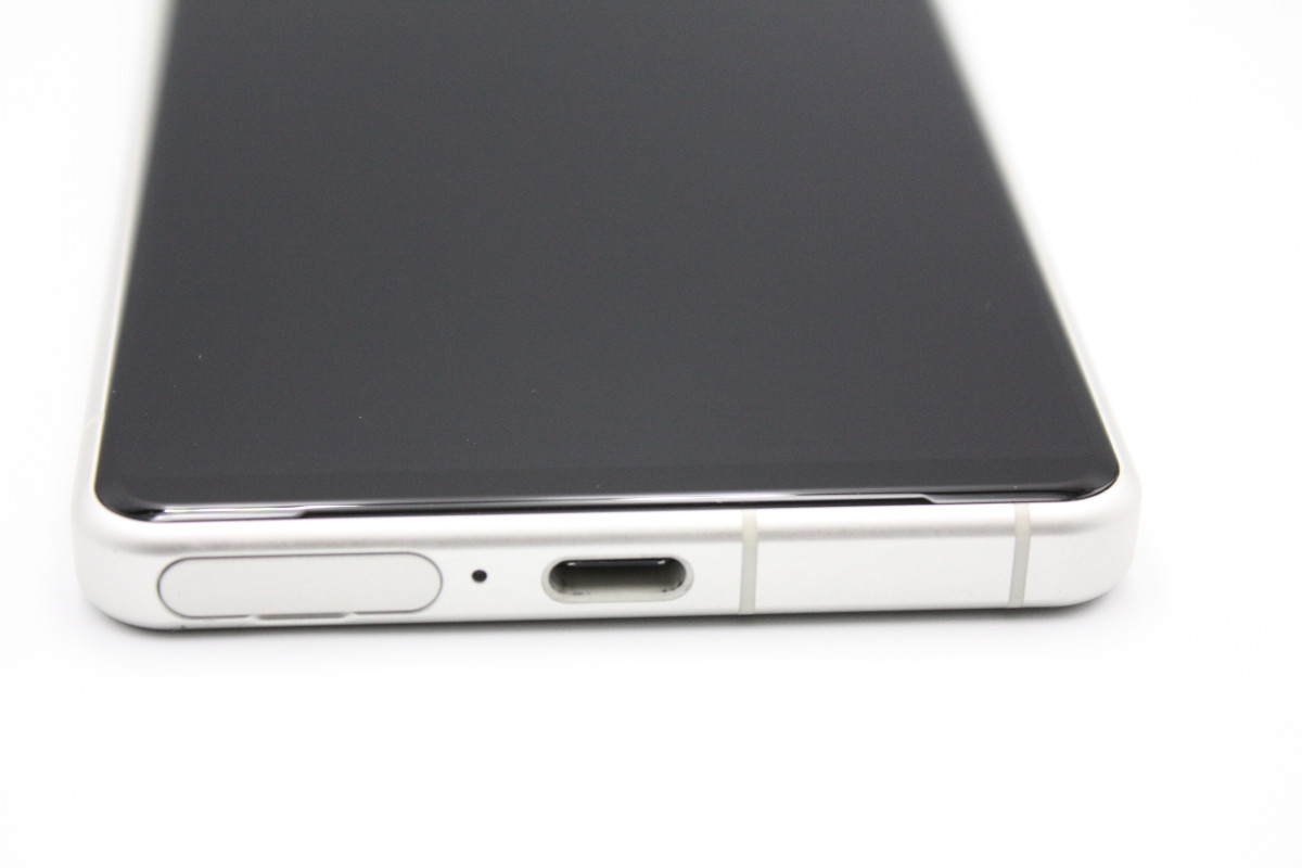 Xperia 5 IV SOG09 SIMフリー エクリュホワイト Bランク : ケースマ