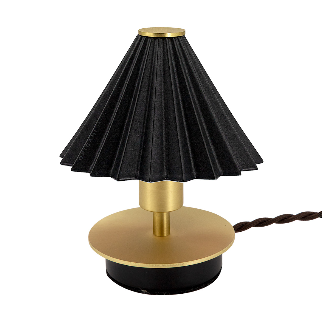 gram eight テーブルライト 北欧 おしゃれ コンセント式 卓上ライト 1