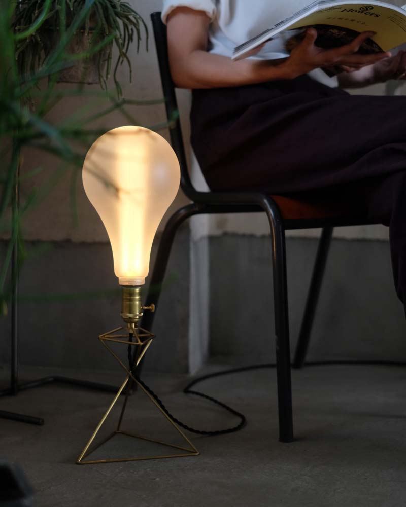 WEST VILLAGE TOKYO（ウェストビレッジトーキョー） LIBRE STAND LAMP