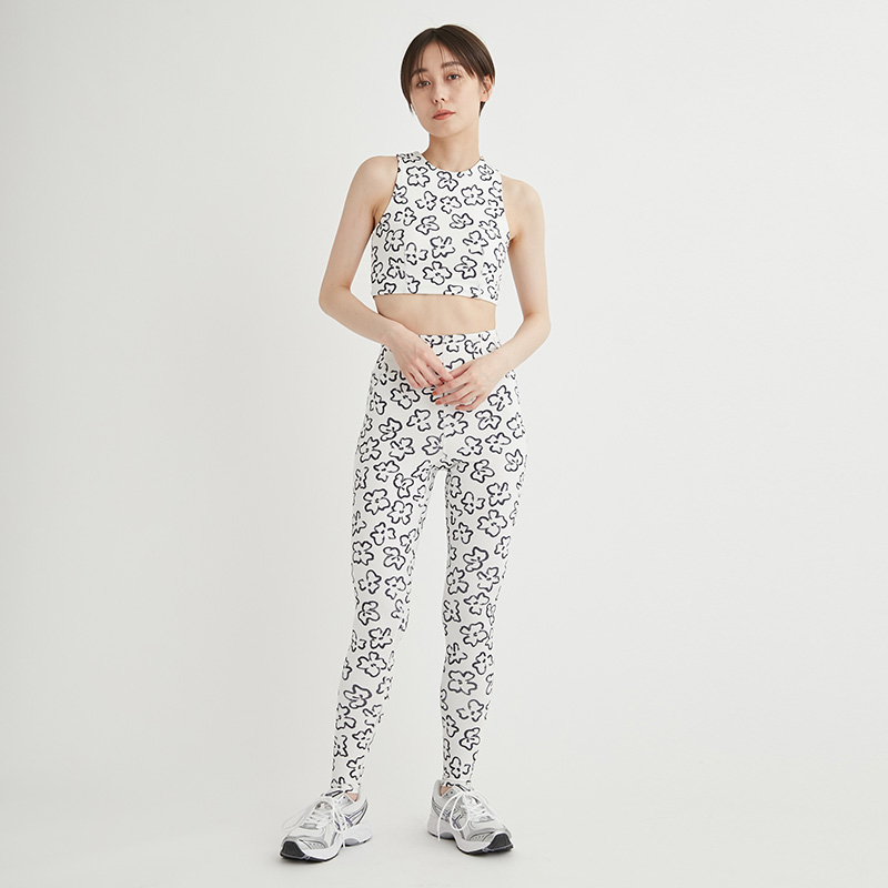 emmi yoga（エミヨガ） エミ ヨガ セール ヨガウェア トップス eco