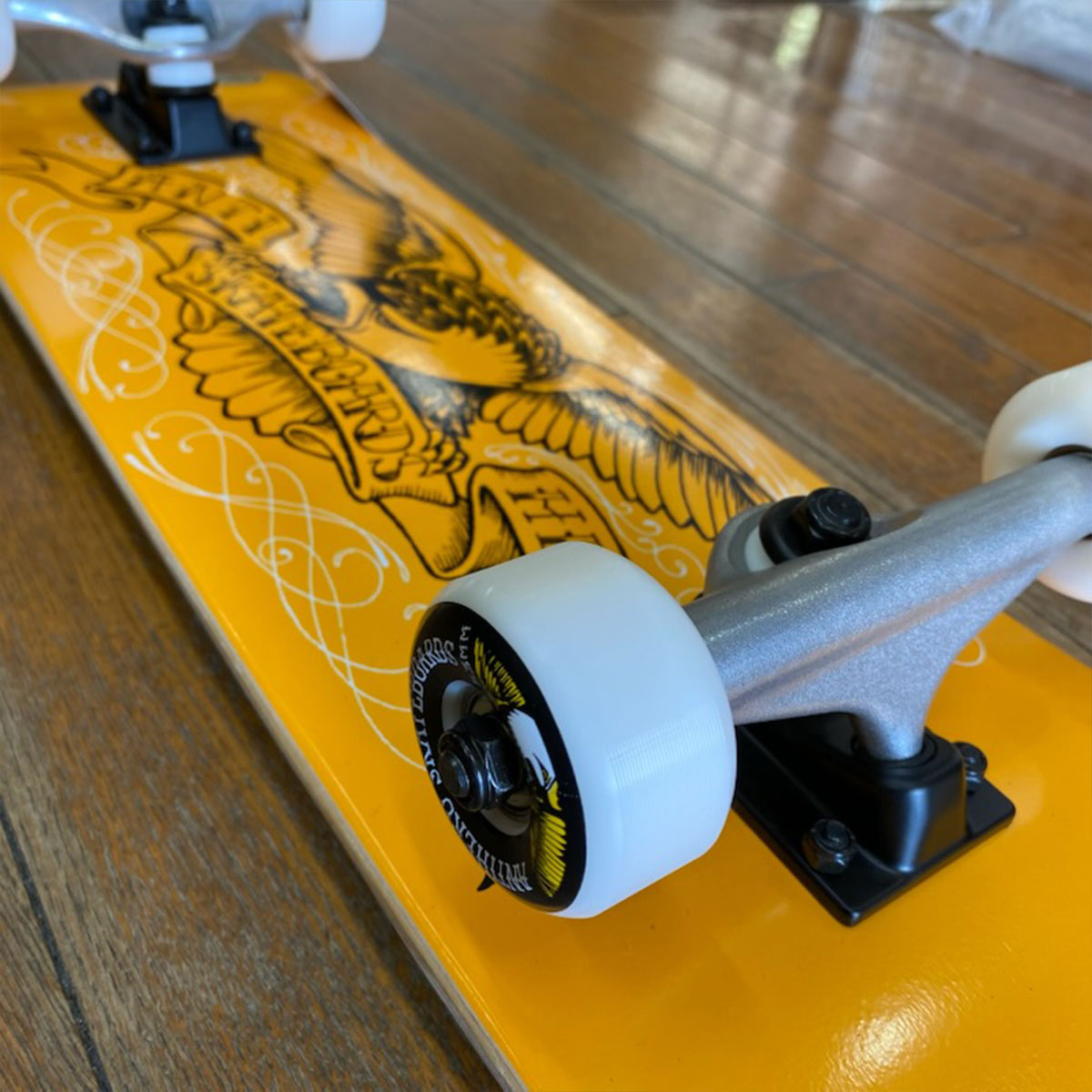 ANTIHERO（アンタイヒーロー） アンチヒーロー スケートボード