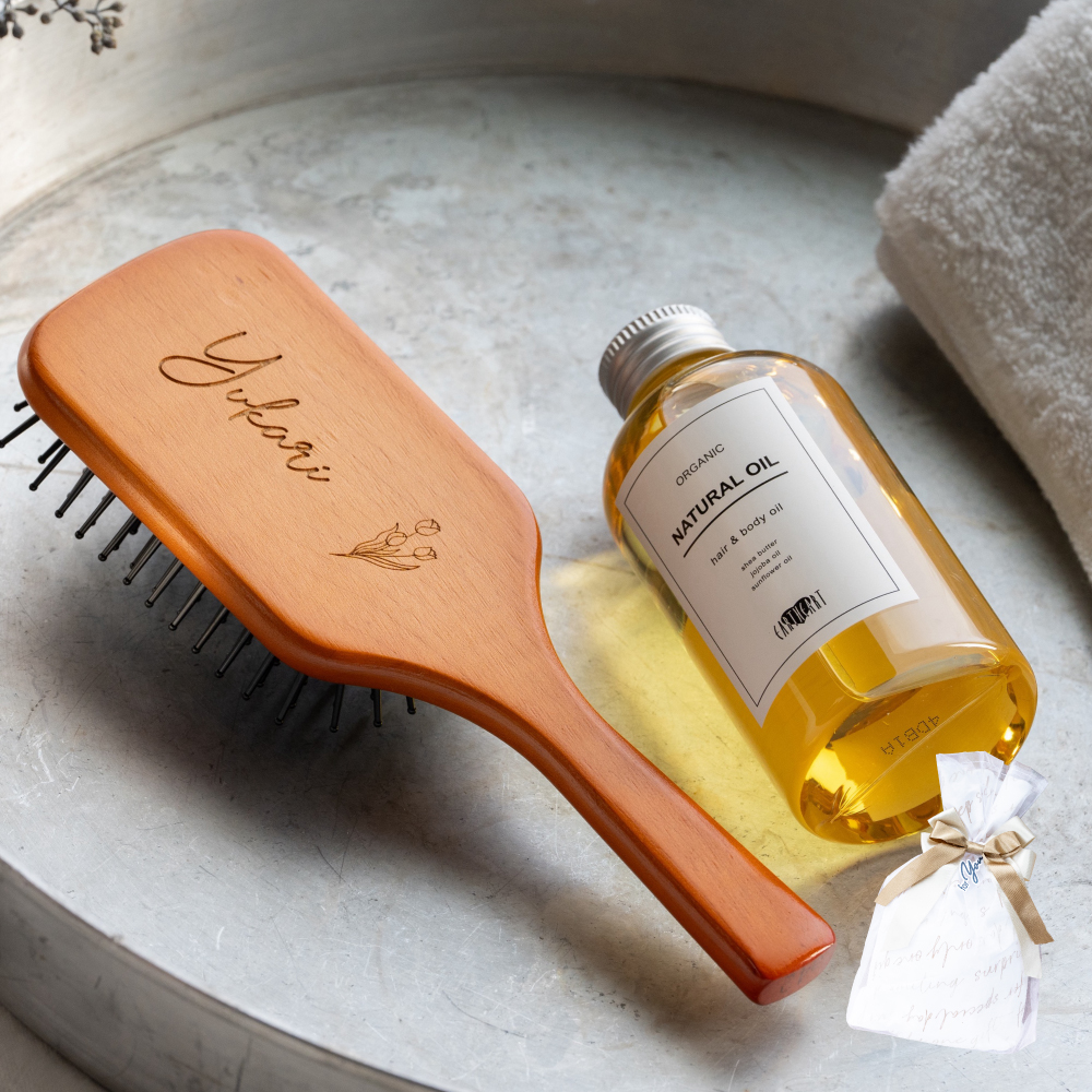 AVEDA（アヴェダ） ミニパドルブラシ ヘアブラシ 名入れ アースハート