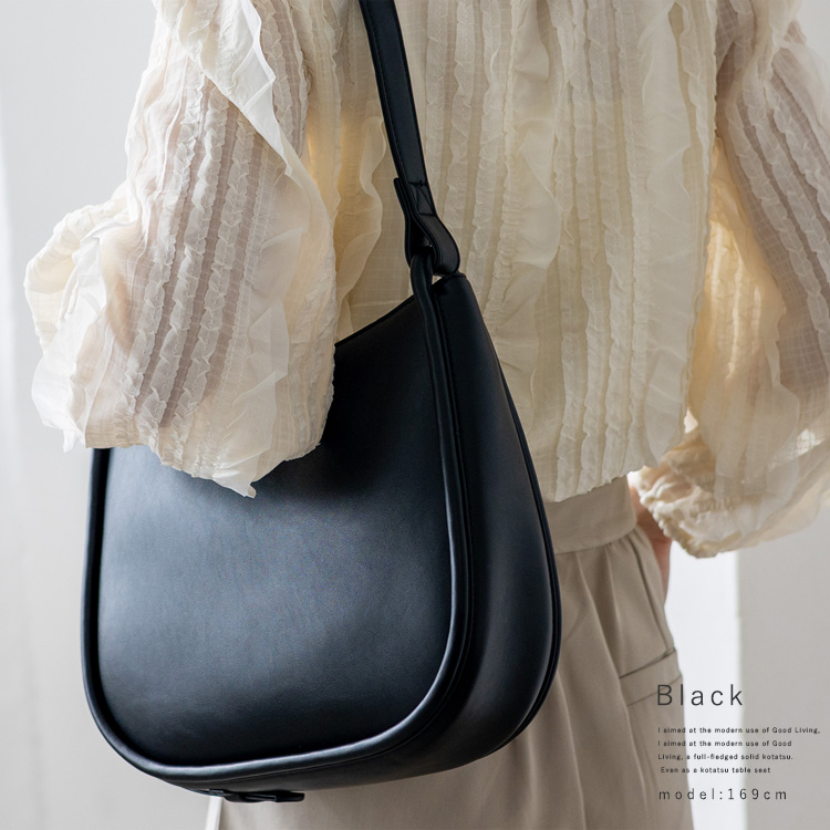 VitaFelice（ヴィータフェリーチェ） ショルダーバッグ レディース