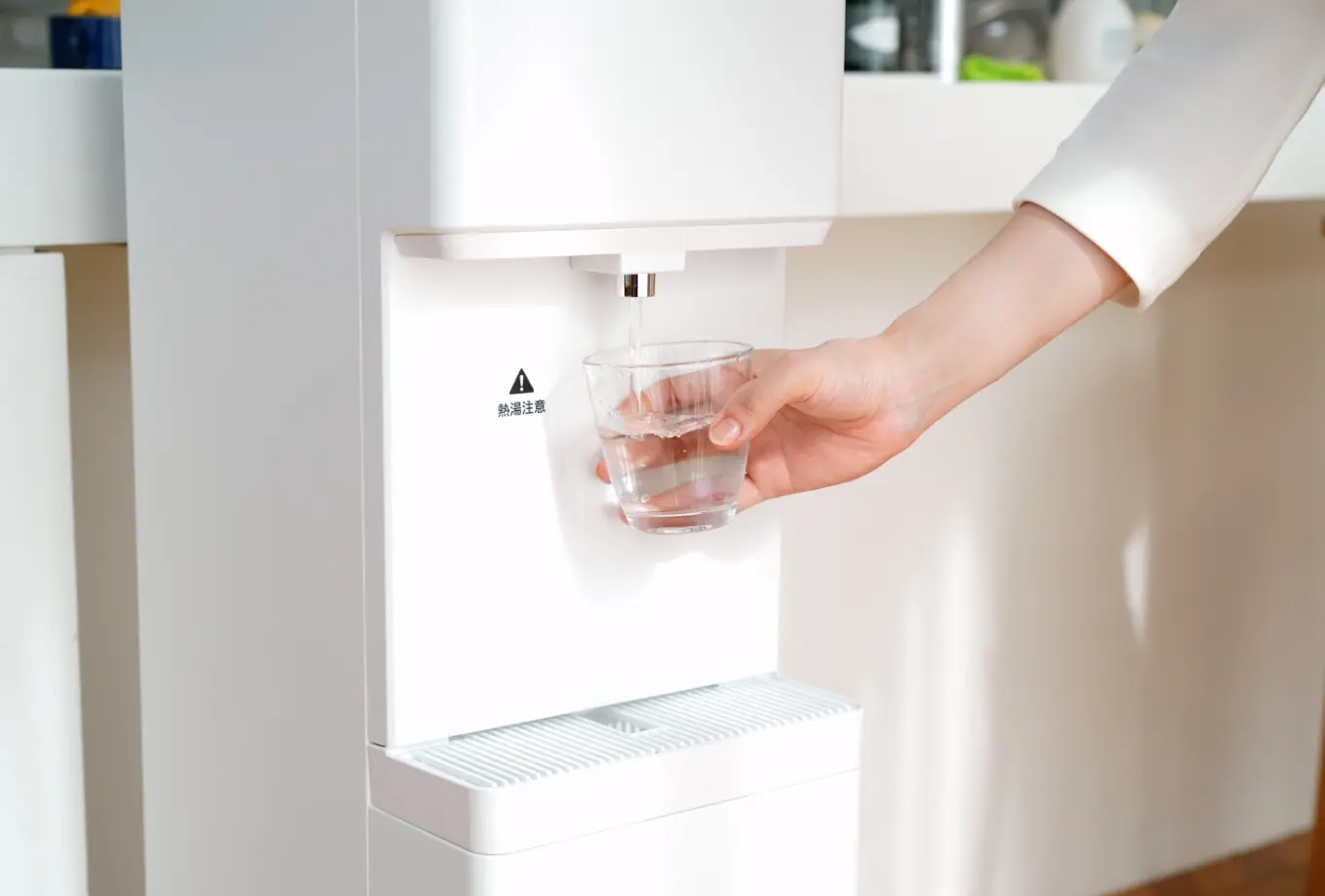 低価格タイプSkitto｜給水型浄水ウォーターサーバーしずくりあ【TOKAI