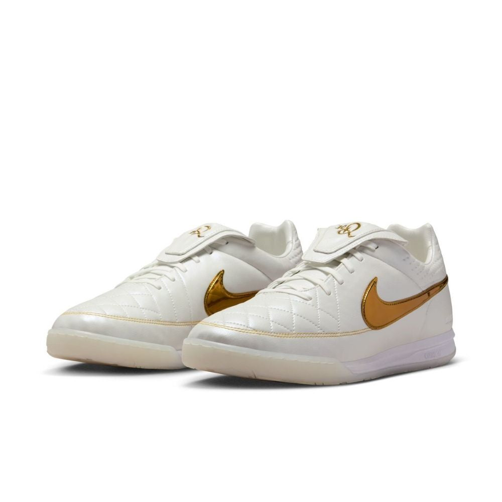 Ronaldinho x Nike Tiempo Legend SE 'Touch of Gold' Indoor Court