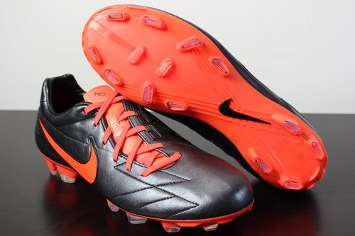 Nike T90 Laser IV Kanga-Lite ACC Firm Ground Review - Soccer